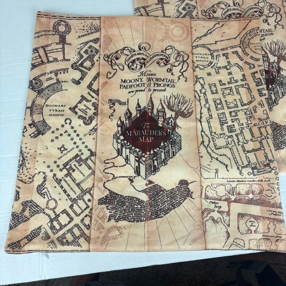 Harry Pottery’s Marauder’s Map accent pillow covers-pair(2)